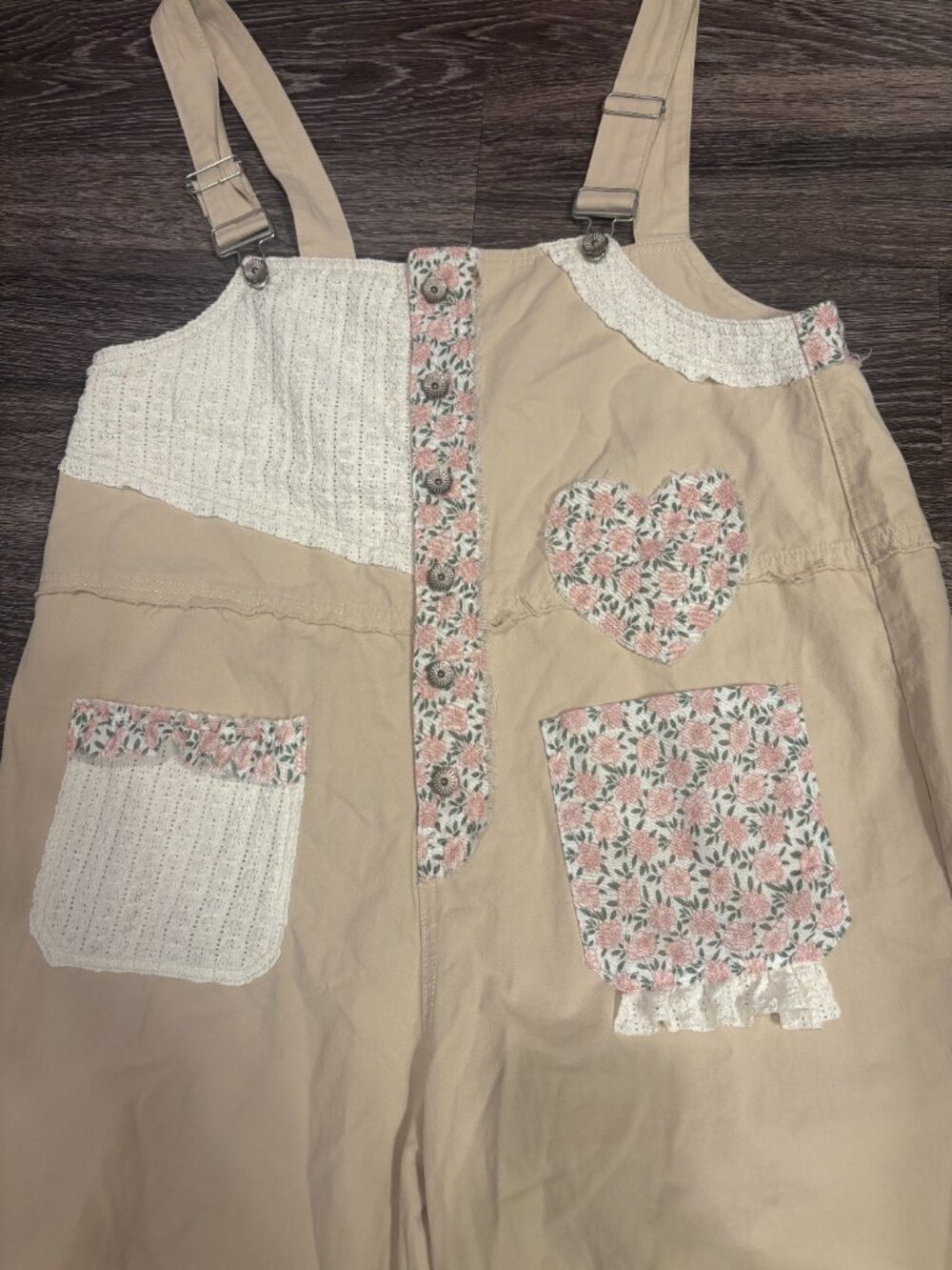 POL size Medium Light Tan Patchwork Overalls - Picture 6 of 9